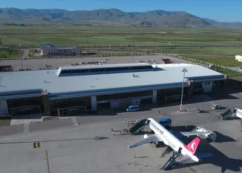 Erzurum’dan bir ayda 90 bini kişi uçtu