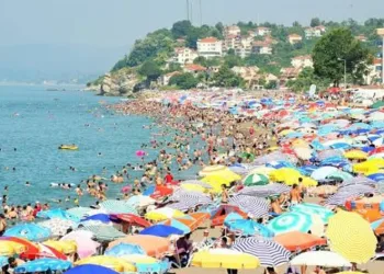 Akçakoca’da denize girmek yasaklandı