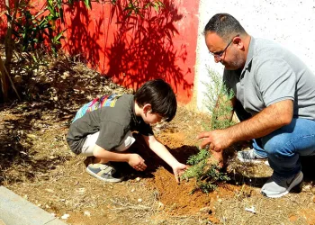 Muğla’da minik eller temiz bir çevre için boya tuttu