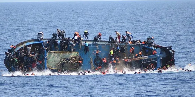 Yemen açıklarında tekne alabora oldu