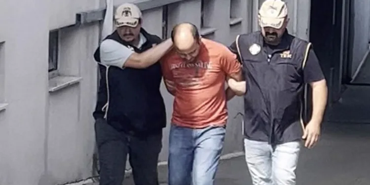 Darbeci eski asker Adana polisinden kaçamadı