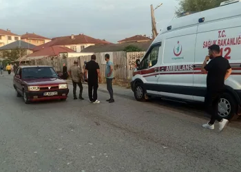 Otomobilin çarptığı 4 yaşındaki çocuk yaralandı