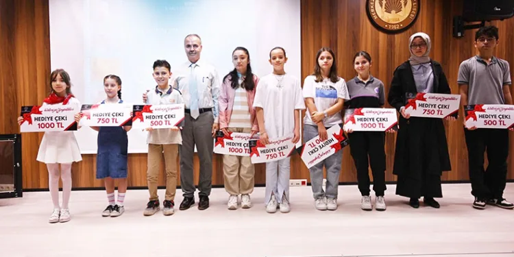 Dili zenginleştirdiler, ödülleri topladılar