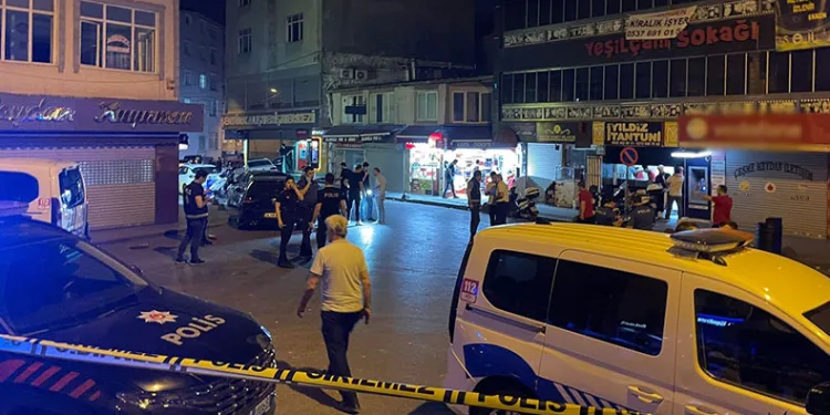 Küçükçekmece’de silahlı saldırı