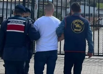 Çocuğa istismar suçundan aranan şahıs yakalandı
