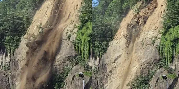 Rize’de toprak kayması meydana geldi