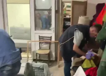 Polisten uyuşturucu satıcılarına operasyon