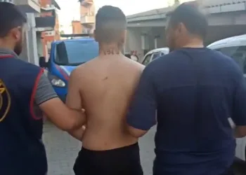 İki grup arasındaki kavga kanlı bitti