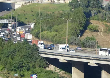 Tatilcilerin dönüş yolculuğu erken başladı
