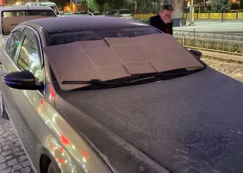 Bayburt’un sokakları tozdan geçilmiyor