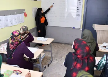 Okuma yazma bilmeyen sayısında düşüş