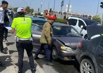 Mardin’de maddi hasarlı zincirleme kaza