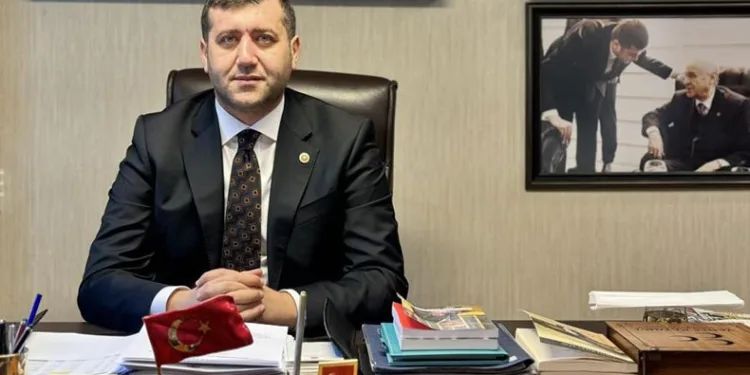 Pınarbaşı’nda CHP’li meclis üyesi adayına silahlı saldırı