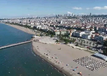 13 mavi bayraklı plajı ile yazı kucaklıyor