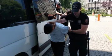 Samsun’da uyuşturucu operasyonu: 4 gözaltı