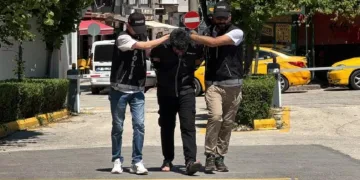 Eskişehir’e 1 kilo uyuşturucu sokamaya çalıştı