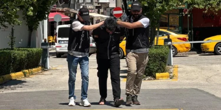 Eskişehir’e 1 kilo uyuşturucu sokamaya çalıştı