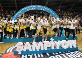 Mersin Büyükşehir Belediyesi, Türkiye Sigorta Basketbol Süper Ligi’ne yükseldi