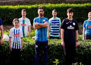 Çaykur Rizespor, yeni sezon formalarını tanıttı