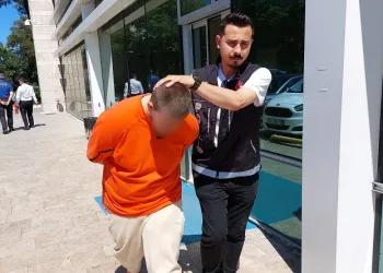 Evinde uyuşturucu ele geçen şahıs tutuklandı