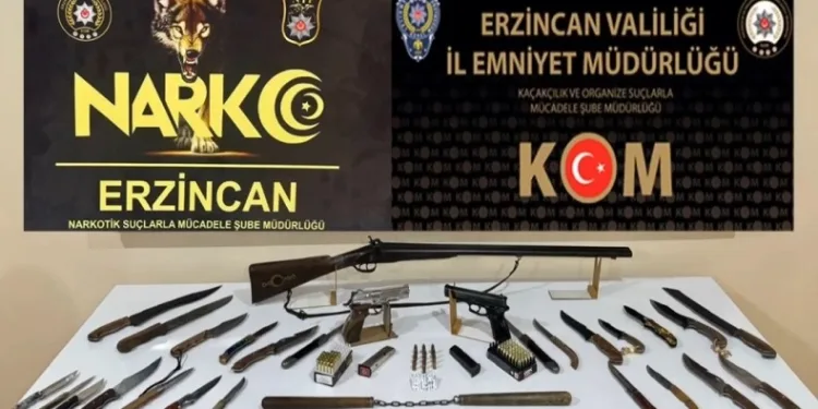 Erzincan’da 8 adrese eş zamanlı operasyon