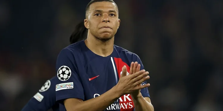 Mbappe, 5 yıllığına Real Madrid’de