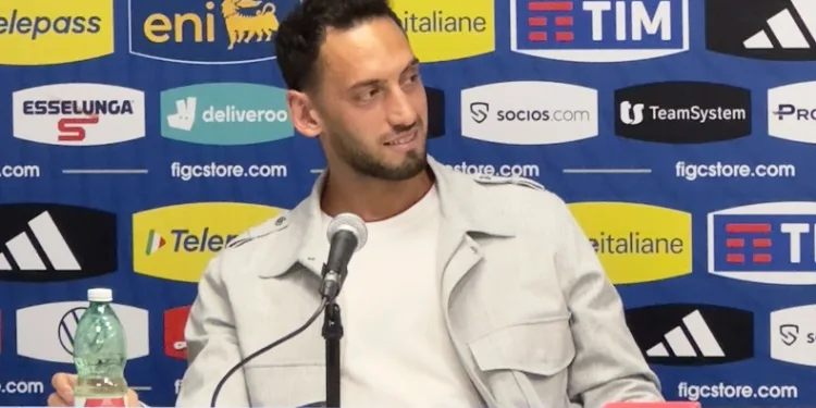 Hakan Çalhanoğlu: “İtalya maçı bizim için güzel test olacak”