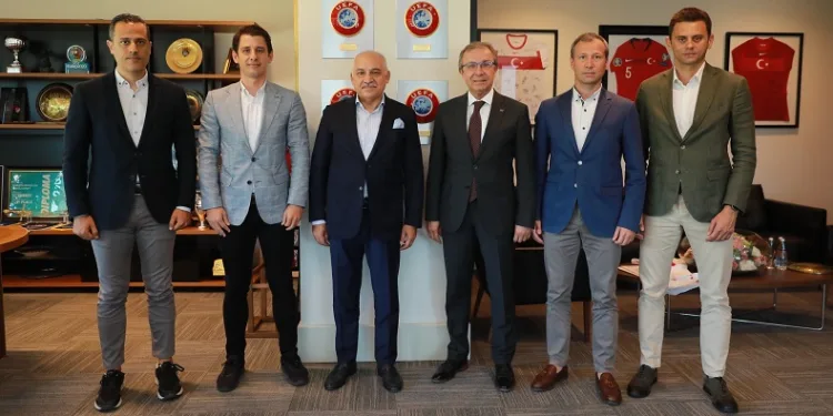 Başkan Büyükekşi, EURO 2024’te görev yapacak Türk hakemlere başarılar diledi