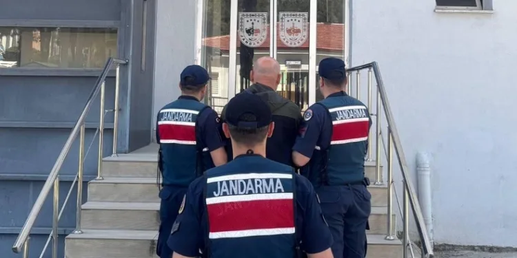 19 yıl 4 ay hapis cezası bulunan şahıs yakalandı