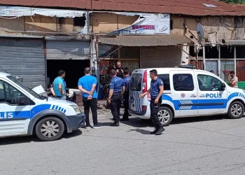 Tartıştığı oğlunu pompalı tüfekle vurdu