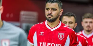 Samsunspor’da 4 futbolcu ile yollar ayrıldı