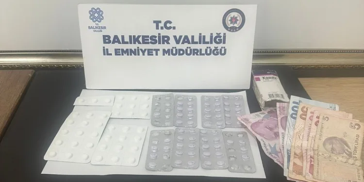 Bandırma’da uyuşturucu taciri vatandaşın ihbarı üzerine tutuklandı