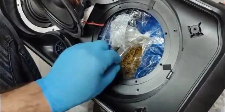 Kargo ile gönderilen ses sistemi içinden uyuşturucu çıktı