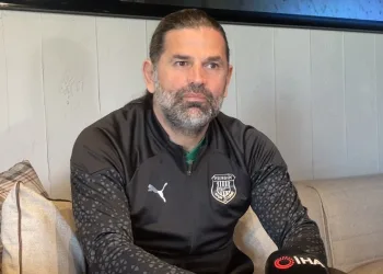 Pendikspor, İbrahim Üzülmez ile yollarını ayırdı