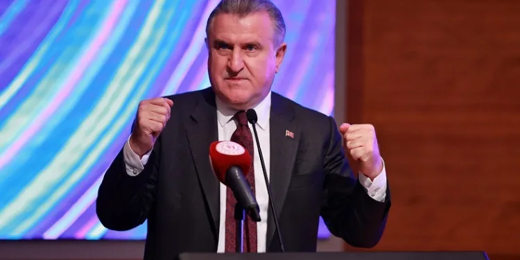 Gençlik ve Spor Bakanı Dr. Osman Aşkın Bak’tan Ampute Futbol Milli Takımı için tebrik mesajı