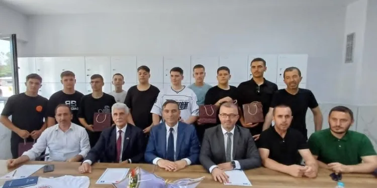 Kosova ile eğitim kardeşliği