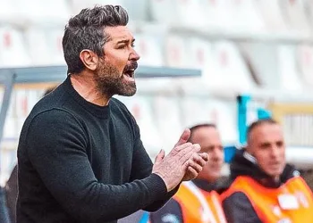 Erzurumspor Teknik Direktörü Hakan Kutlu; “Yeni bir hedef ve yenilenmiş kadromuzla başlamak istiyoruz”