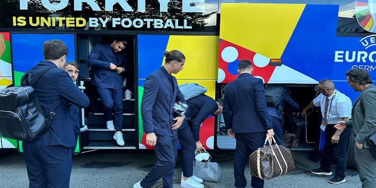 A Milli Futbol Takımı, Almanya’ya geldi