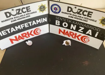 Uyuşturucu satıcısı 2 kişi tutuklandı