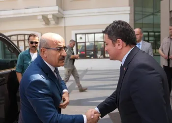 Vali Demirtaş’tan Başkan Aydın’a iade-i ziyaret