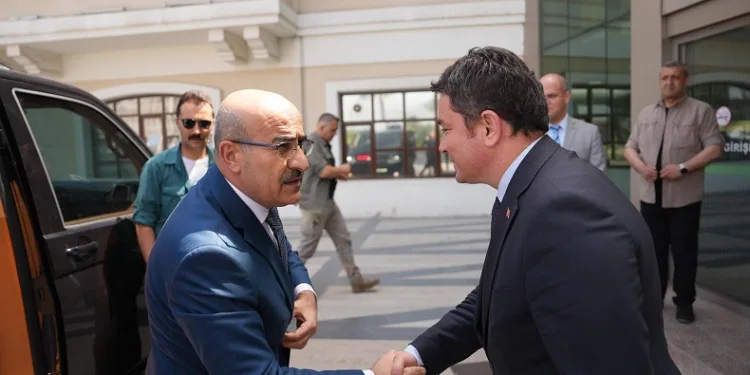 Vali Demirtaş’tan Başkan Aydın’a iade-i ziyaret