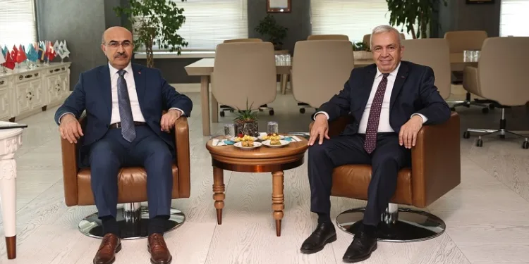 Vali Demirtaş’tan Başkan Şadi Özdemir’e ziyaret