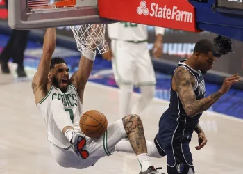 Boston Celtics, NBA final serisinde durumu 3-0 yaptı