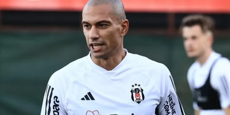 Gökhan İnler, Udinese’nin sportif direktörü oldu