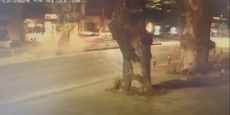 Kadıköy’de bina sakinlerini isyan ettiren kazanın güvenlik kamerası görüntüleri ortaya çıktı