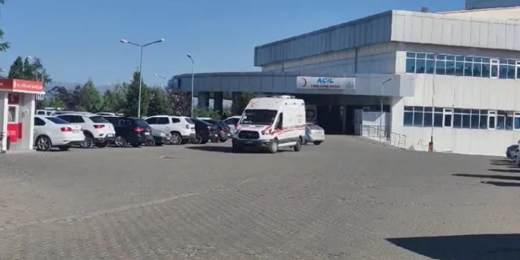 Havuza düşen çocuk hayatını kaybetti