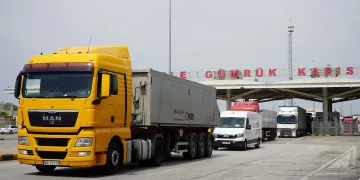 Vize sorunu tır şoförlerini mağdur ediyor