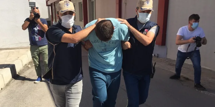 PKK talimatıyla önce ormanı, cezaevinde ise koğuşunu yaktı