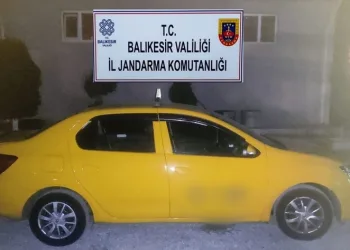 Jandarma operasyonunda 1 organizatör ve 6 düzensiz göçmen yakalandı