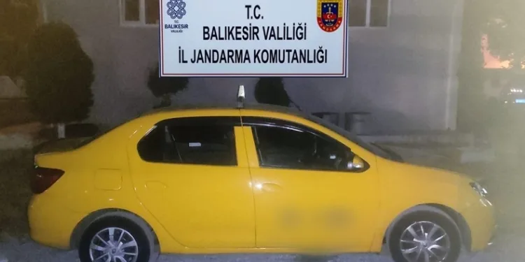Jandarma operasyonunda 1 organizatör ve 6 düzensiz göçmen yakalandı